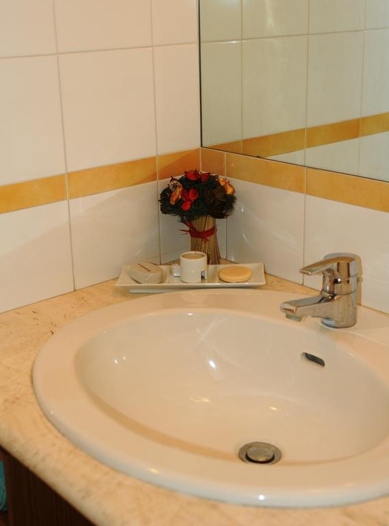 Apartment Oltremarestudios Наполи Екстериор снимка