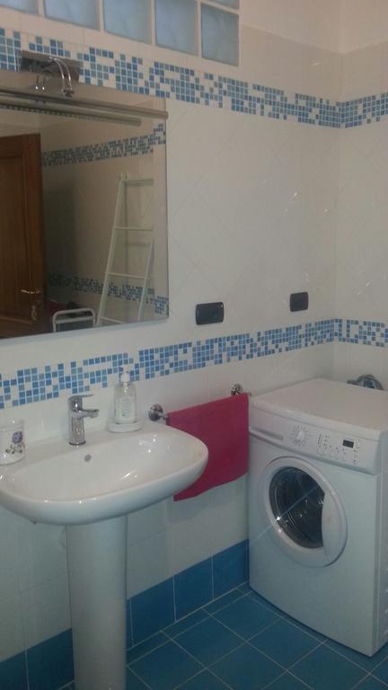 Apartment Oltremarestudios Наполи Екстериор снимка